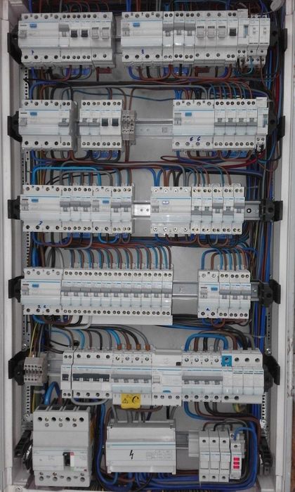 Eletricista - Porto