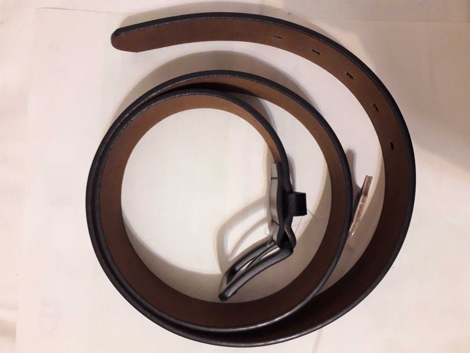 Cinto preto em pele (split leather) tamanho M NOVO 5€