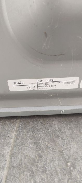 Microondas Whirlpool avariado