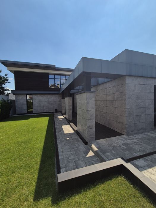 Продам VIP дом в городе! Умный дом! Бассейн! Гараж! Бомбоубежище!