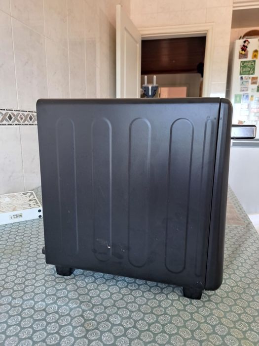 Forno Elétrico Becken 46L – Excelente Estado