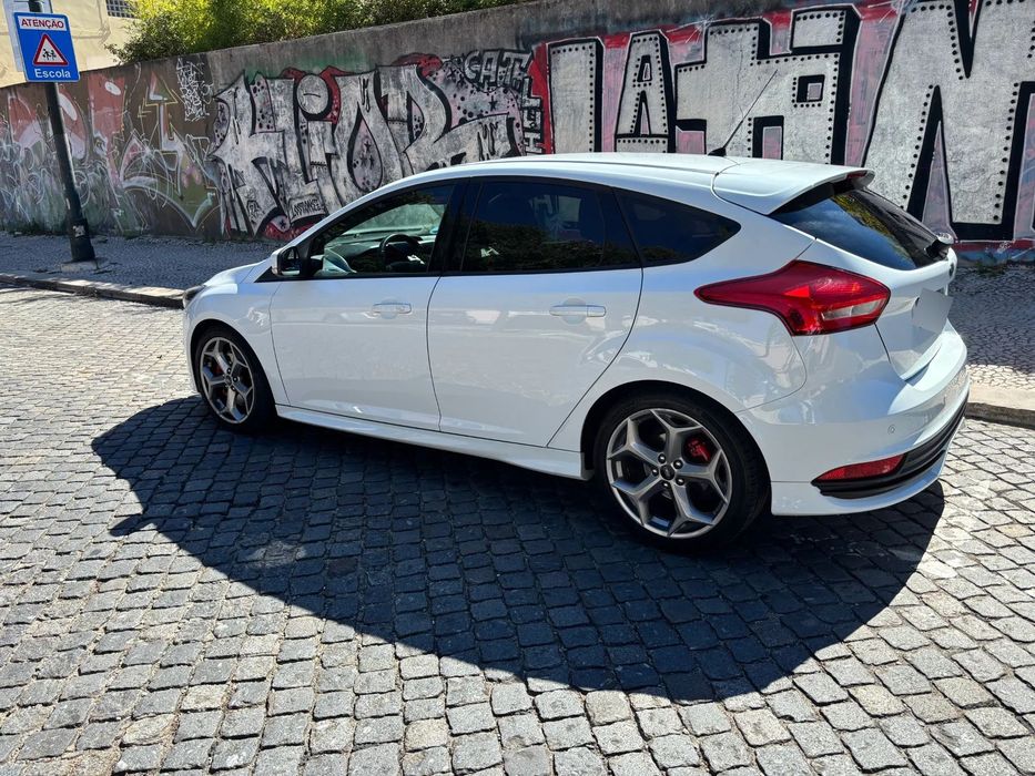 Ford Focus 2.0 EcoBoost ST