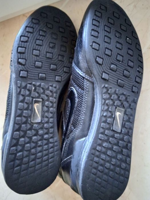 Кросівки nike розмір 36