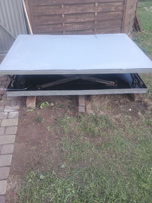 Podnośnik płytowy wulkanizacyjny 2,5T