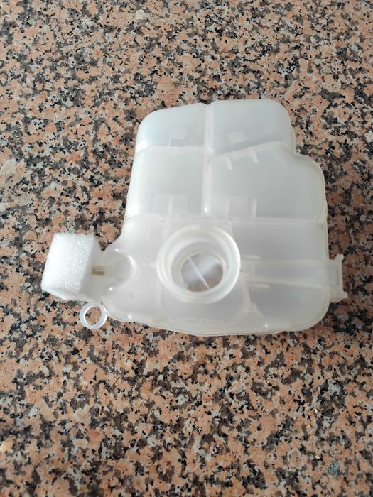 Vaso de expansão Opel Astra J (novo, sem sensor)