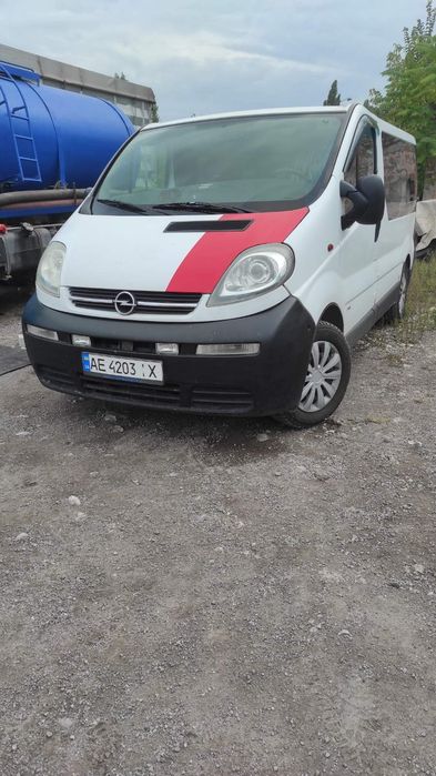 Продам Opel Vivaro