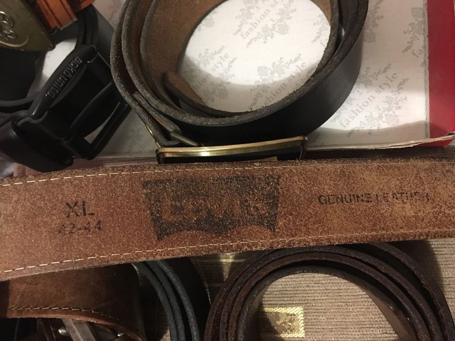 Чоловічі ремені Levi's, Сolumbia, Diesel, пряжки