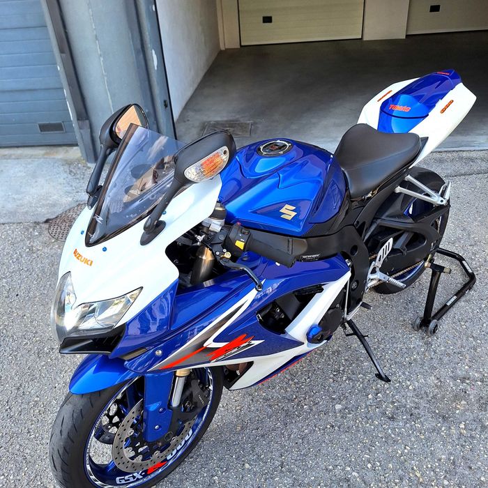 Suzuki GSX-R 600 k8