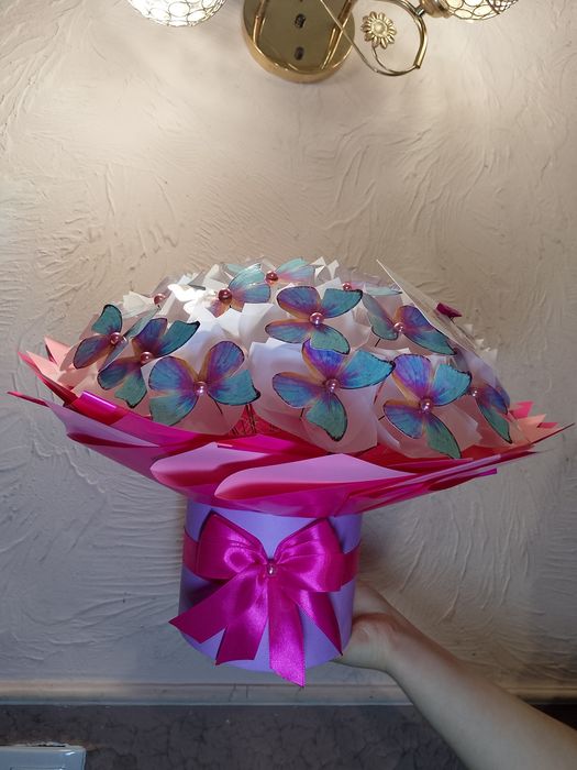 Квіти з метеликів