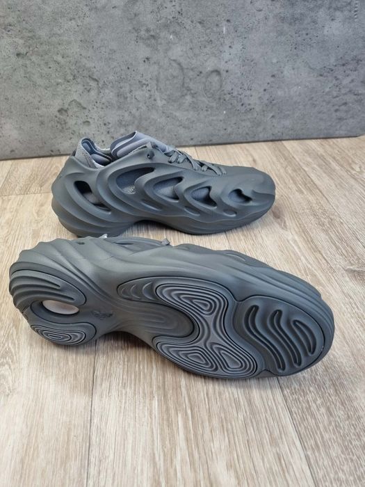 Buty Adidas    .