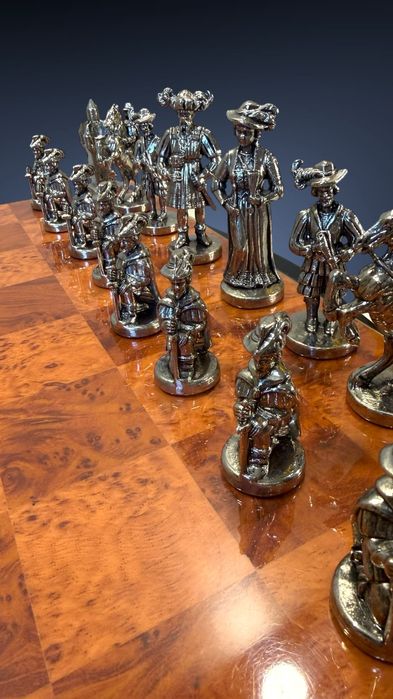Антиквварні шахи  ексклюзивні шахмати  старинные  шахматы  комплект