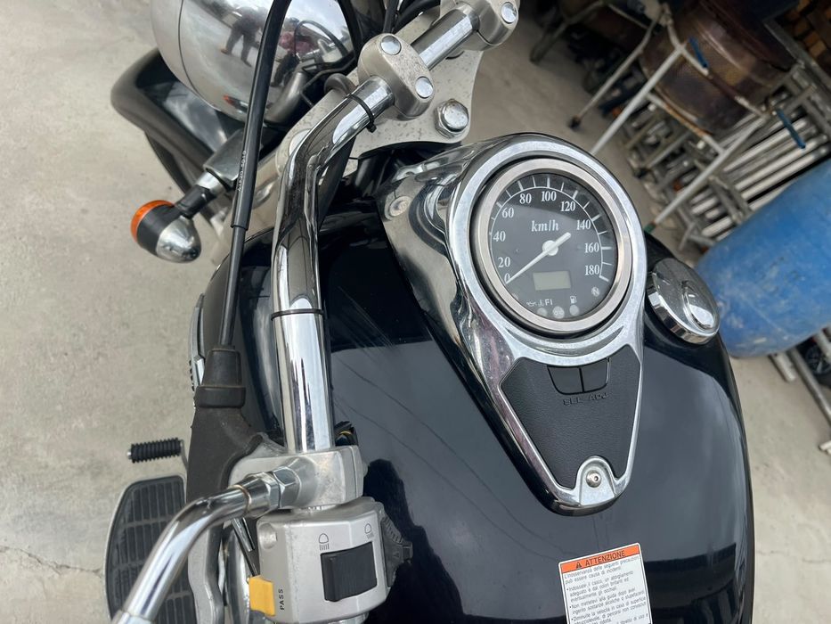 Suzuki Intruder VL800 | 08/2005 | Apenas 9.700 km