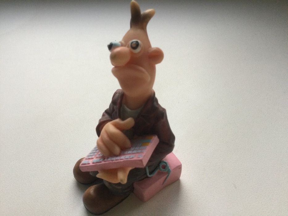 Статуетка програміст