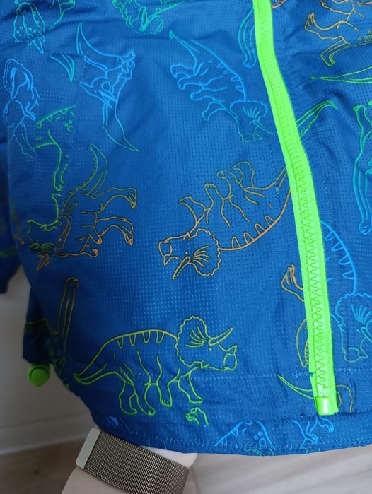 Nowa kurtka wiatrówka Sinsay r. 140