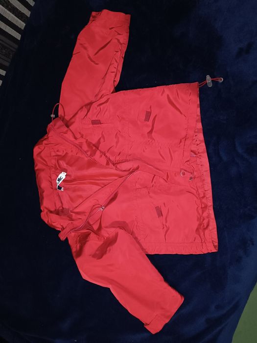 Куртка ветровка детская с капюшоном