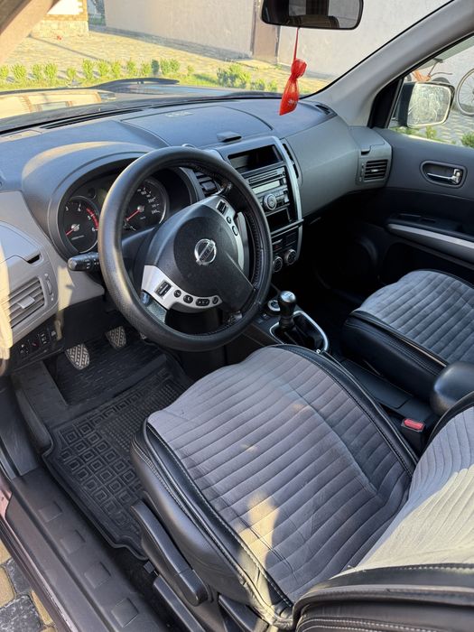 Продам Nissan X-Trail 2007