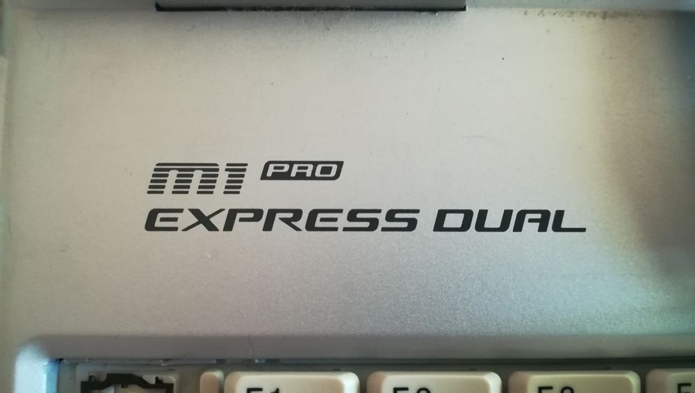 Ноутбук LG M1 на запчастини