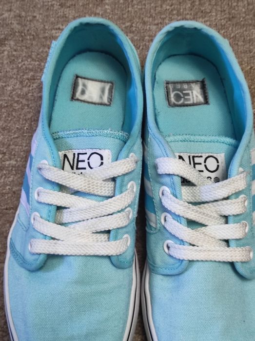 Кеди ADIDAS NEO 37р.