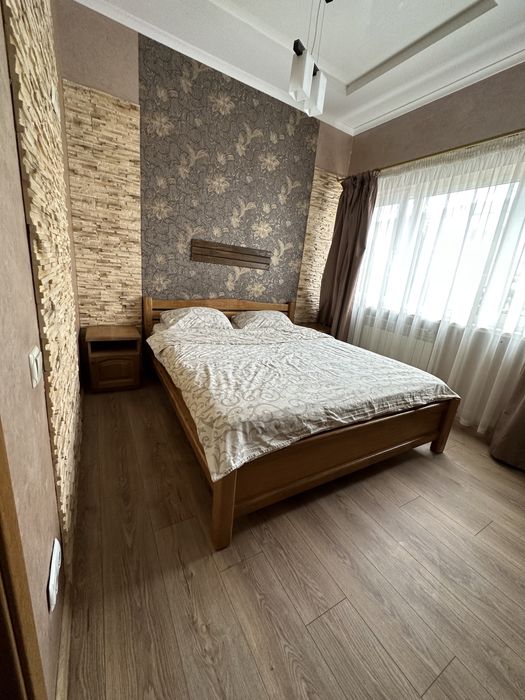 Готель Rest ! центр Луцьк цілодобово