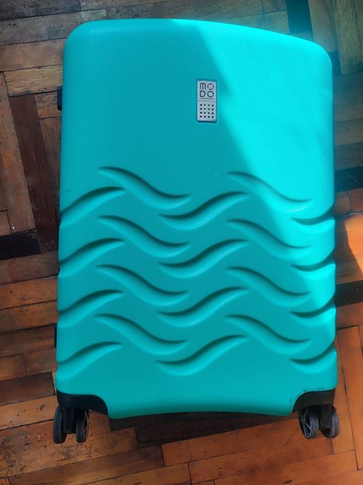 Чемодан итальянского бренда Modo by roncato