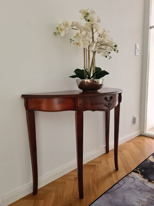 Konsola do przedpokoju/sypialni