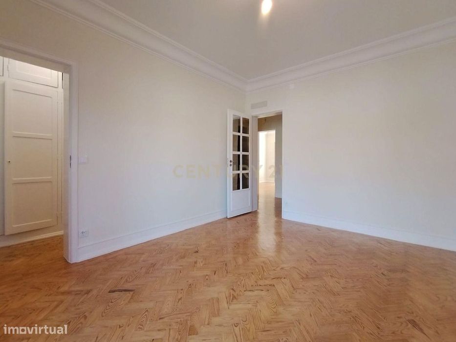 Apartamento T4 na Rua Passos Manuel, Arroios, Lisboa