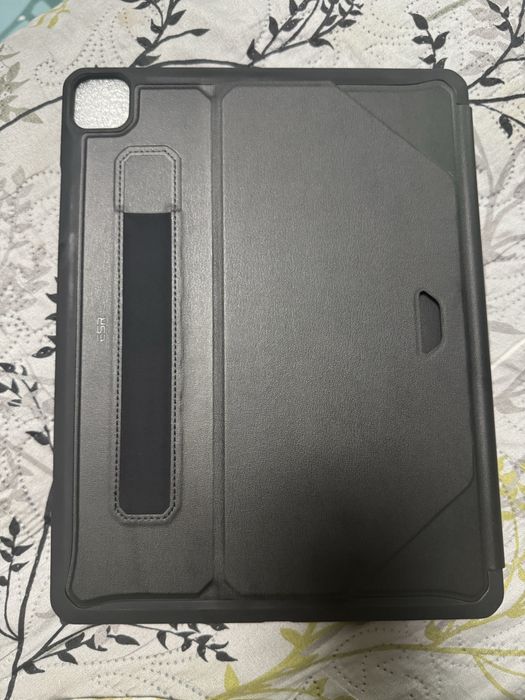 Чохол ESR Sentry Stand Case for iPad Pro 12.9"
