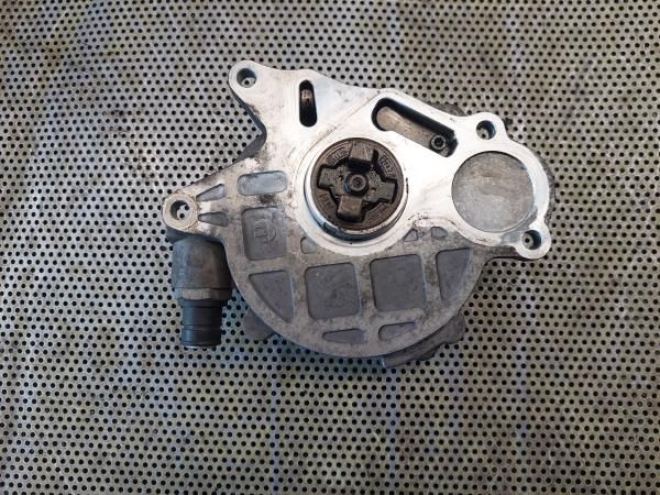 Depressor dos travões / bomba de vácuo VOLKSWAGEN Caddy III (2K, 2C)