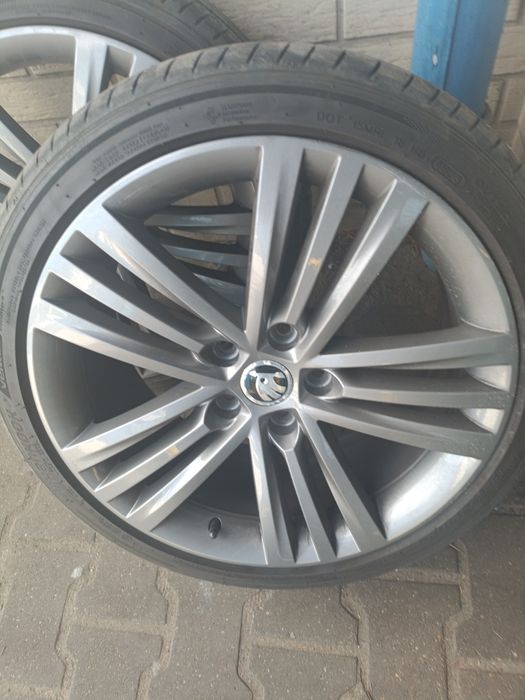 Koła .felgi opony do skoda superb 225/40/18