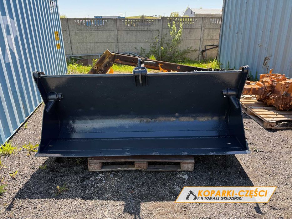 Łyżka przednia otwierana 4w1 Massey Ferguson 965 / Fermec 965