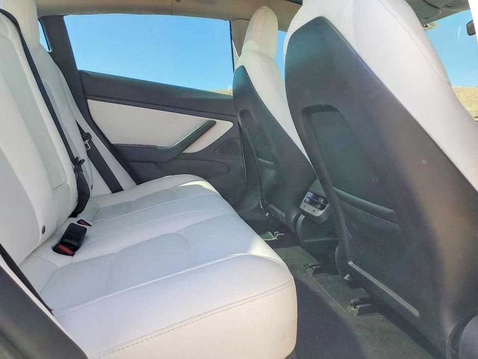 Tesla Model 3 2018