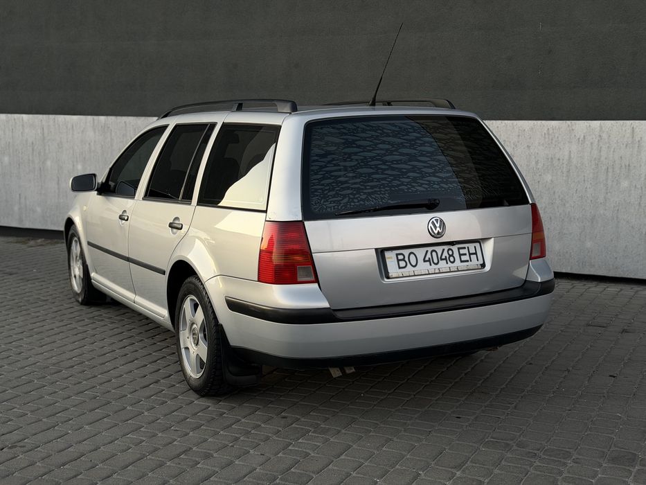 Volkswagen Golf 4 автомат, кондиціонер