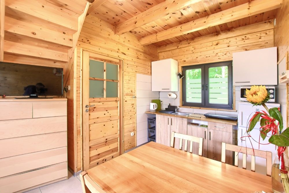 Kolorowe Domki Rewal 200m do morza ostatni termin