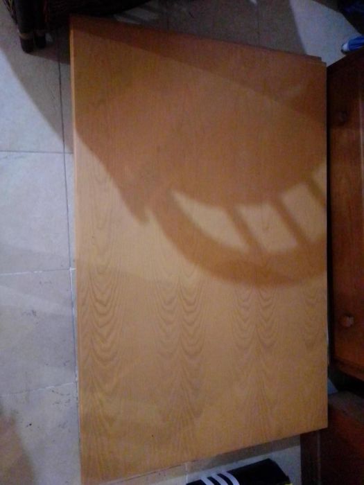 Mesa de cozinha extensível