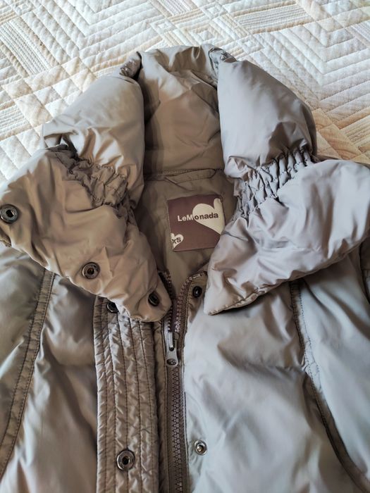 Пуховик фирмы LeMonada, размер XS
