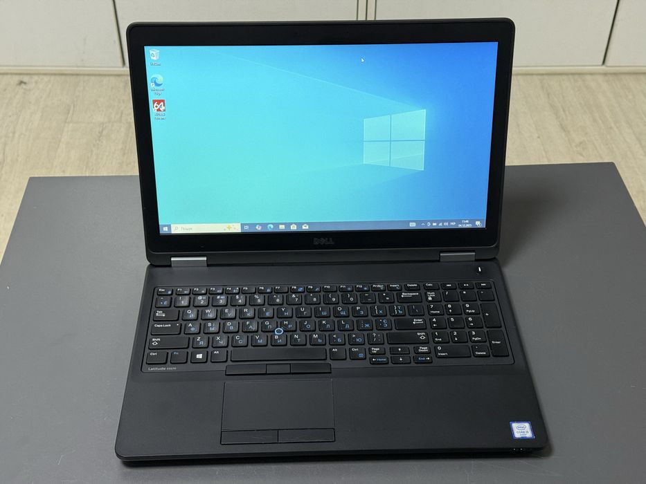Ноутбук Dell Latitude 5570 15.6"