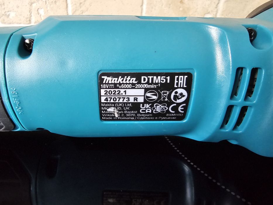Makita  DTM51 Multi-Tool  Urządzenie Wielofunkcyjne