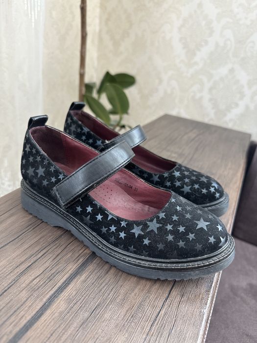 Взуття для дівчинки шкіряні intertop betsy
