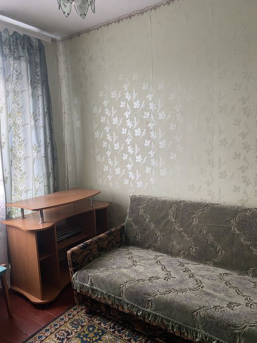 Власник Здам кімнату для дівчини