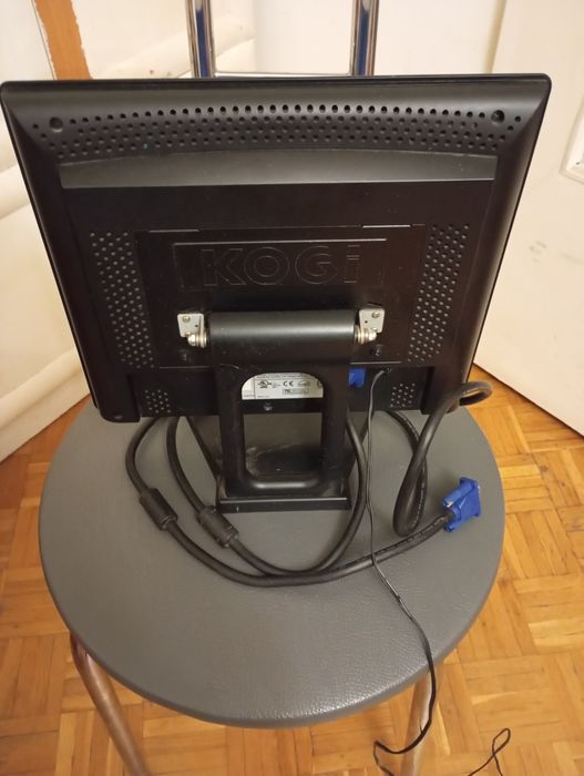 Monitor Kogi model L4AX działa