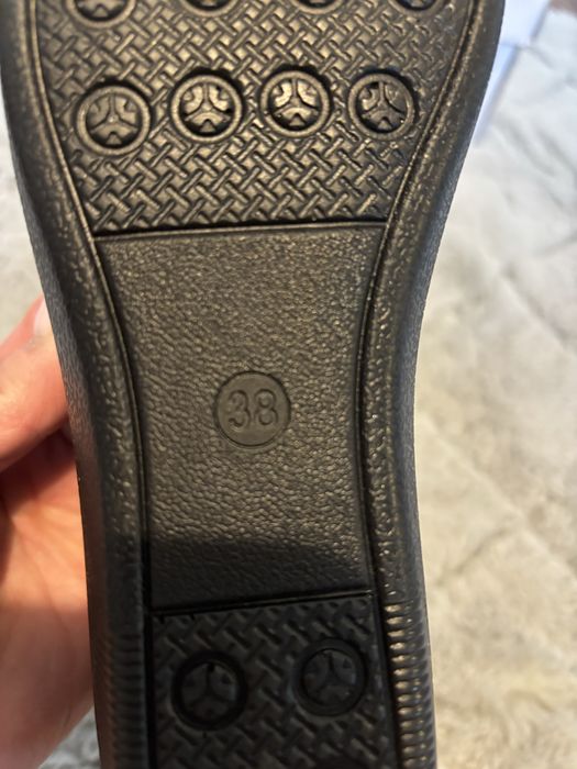 Buty czółenka damskie 38 Haidra
