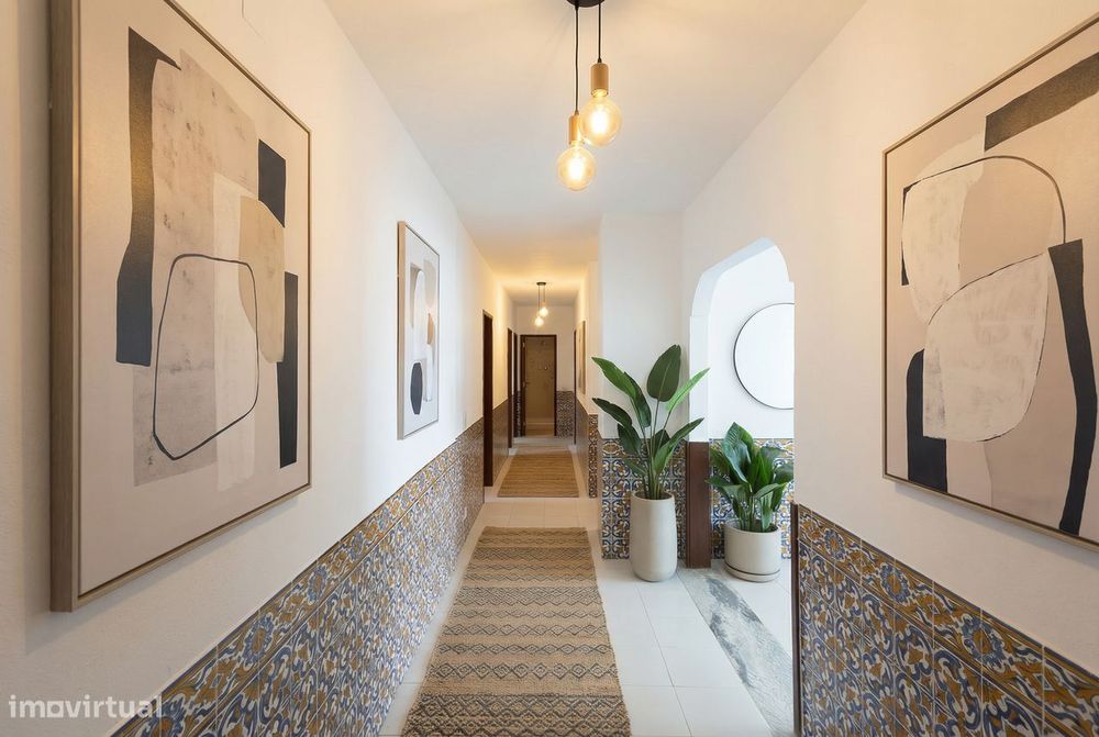 Apartamento T4 com Vista Deslumbrante para o Rio – Setúbal