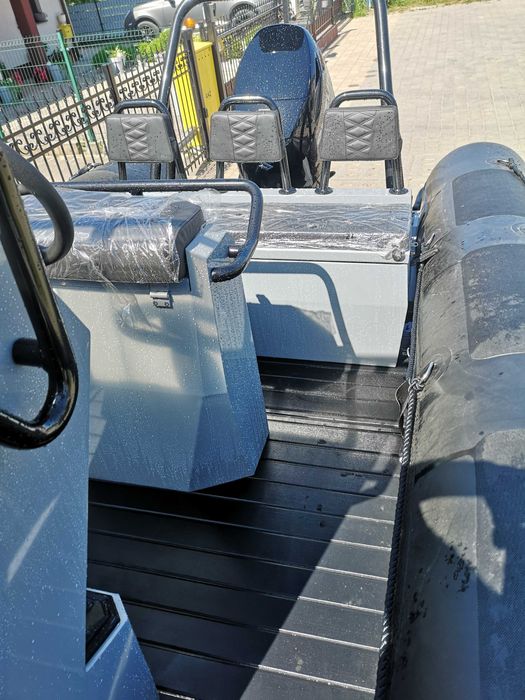 Łódź motorowa, RIB, jacht motorowy, ponton Nividic 550 nowy