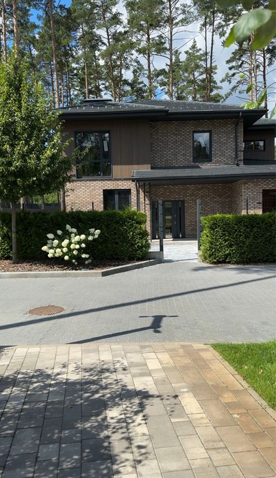 Продаж БУДИНКУ в лісовій Бучі 217 м2 10 соток закрита територія ГАЗ