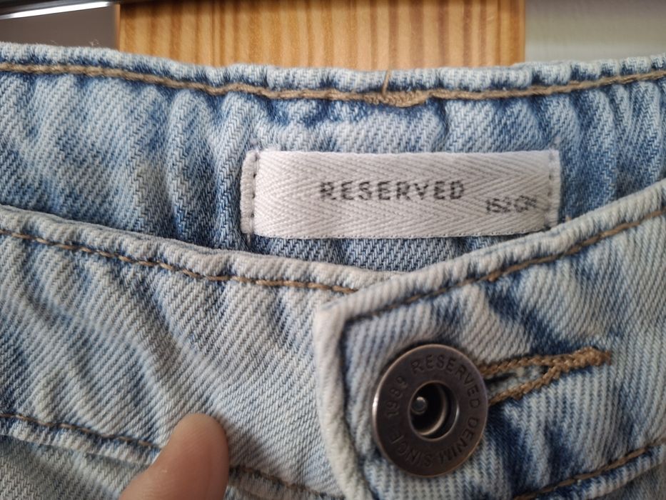 Spodenki Reserved