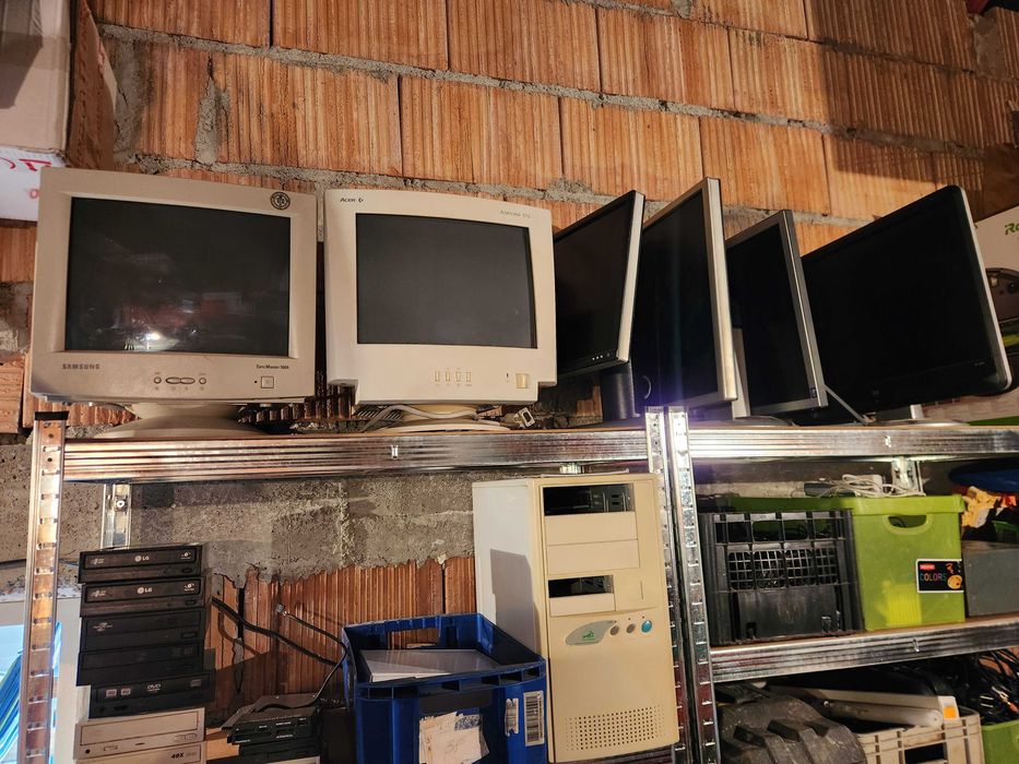 CZĘŚCI DO STARYCH KOMPUTEROW z lat 1995 - 1999 plyta glowna cd-rom hdd