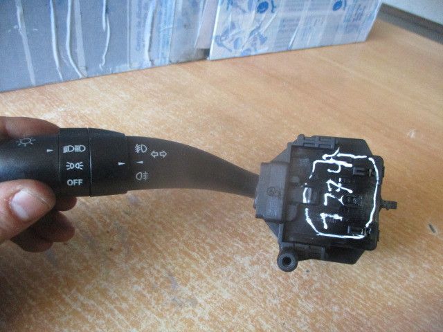 Conjunto / manetes de luzes e limpa vidros KIA Pro Ceed (ED)