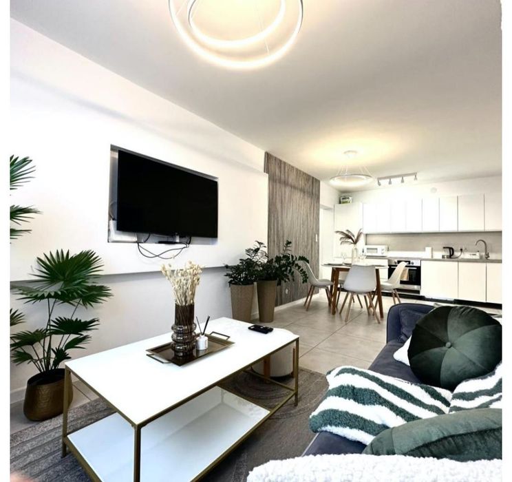Nowoczesne 3-pokojowe mieszkanie 50m2 Zielińskiego przy SKY TOWER
