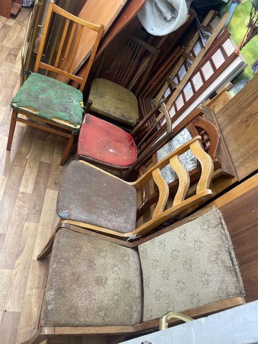 Стулья деревянные б/у