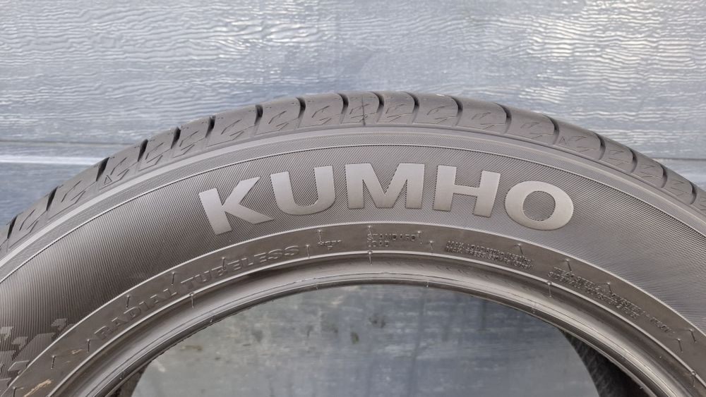 Kumho 215/55 R18 DEMO 2023